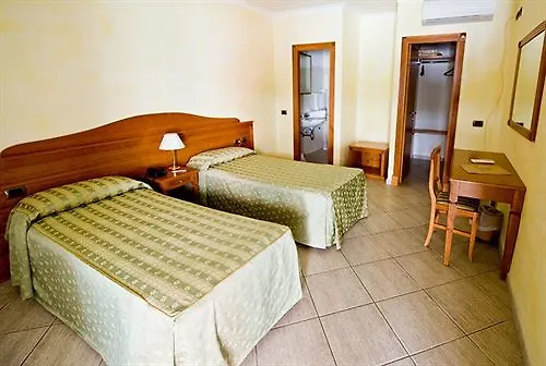 Marini Park Hotel Castel di Leva